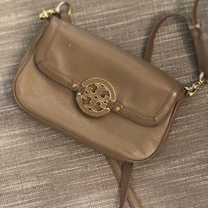 Tory Burch Amanda Crossbody